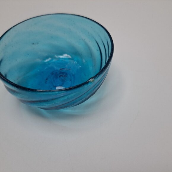 Hand Blown Blue Glass Bowl Unique Swirl Design Art Glass Decor Collectible - Picture 5 of 8